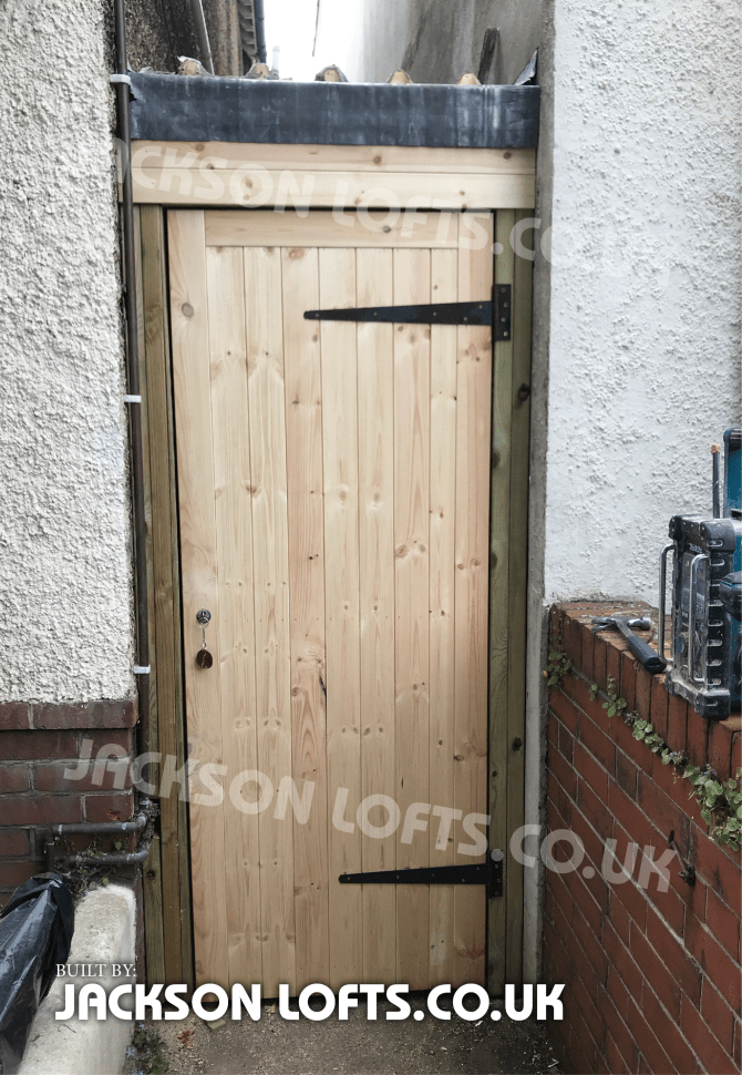 Side gate built by Richard Jackson Carpenter Brighton & Hove